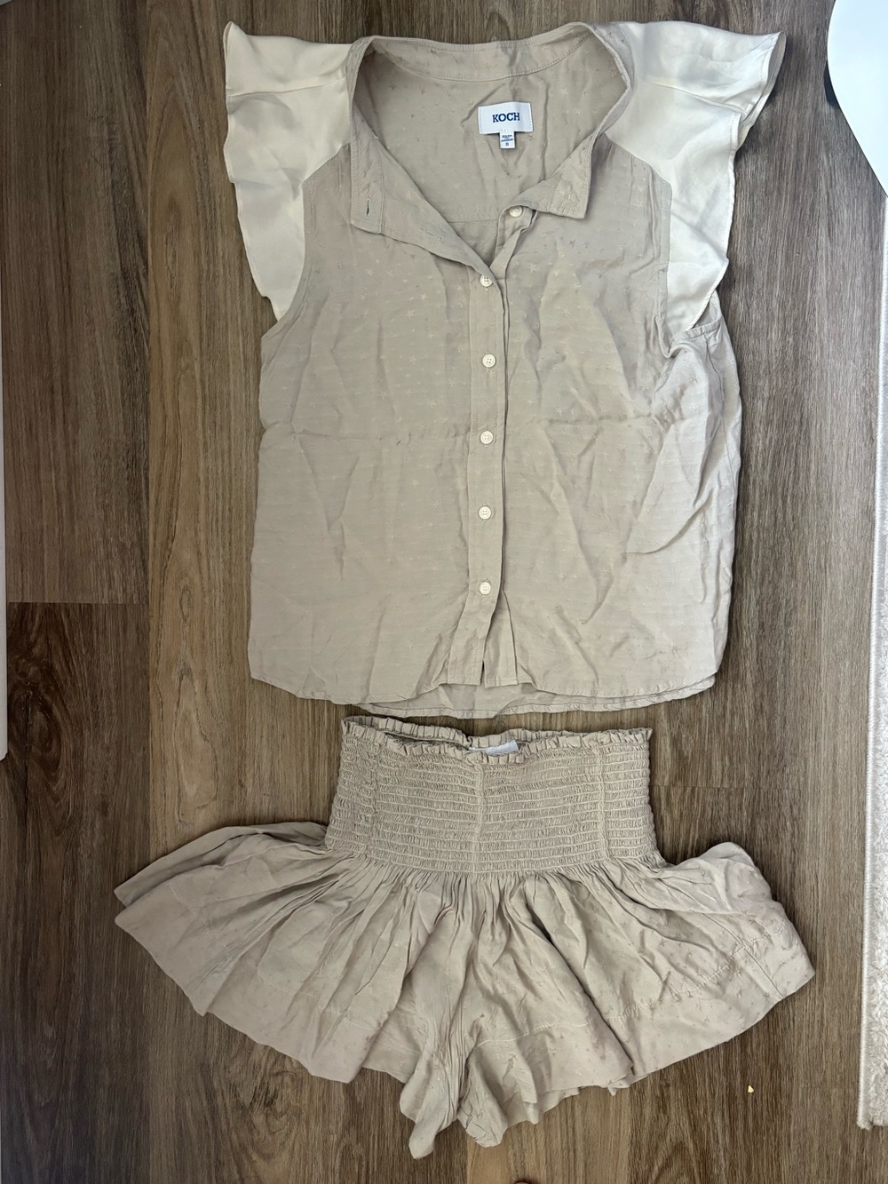 Koch Beige Sleeveless Button Front Top Size S & Smocked Waist Shorts Set Size XS